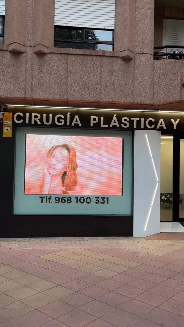 Instagram post from clinicadr.jimenez. This post is in position 1.