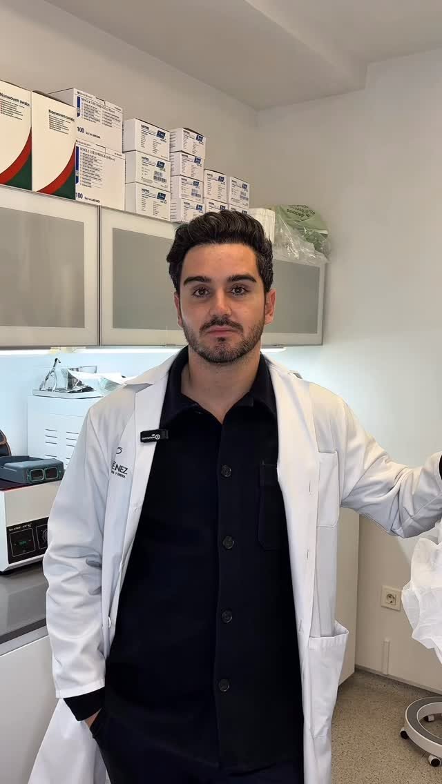 Instagram post from clinicadr.jimenez. This post is in position 1.